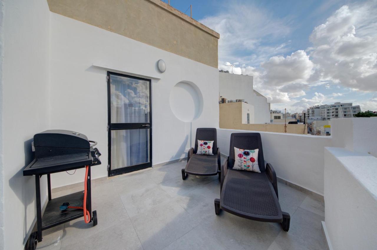 Fleur Court - Sliema 4 Bedroom Side Seaviews Apartments And Penthouse By Shortletsmalta Exteriör bild